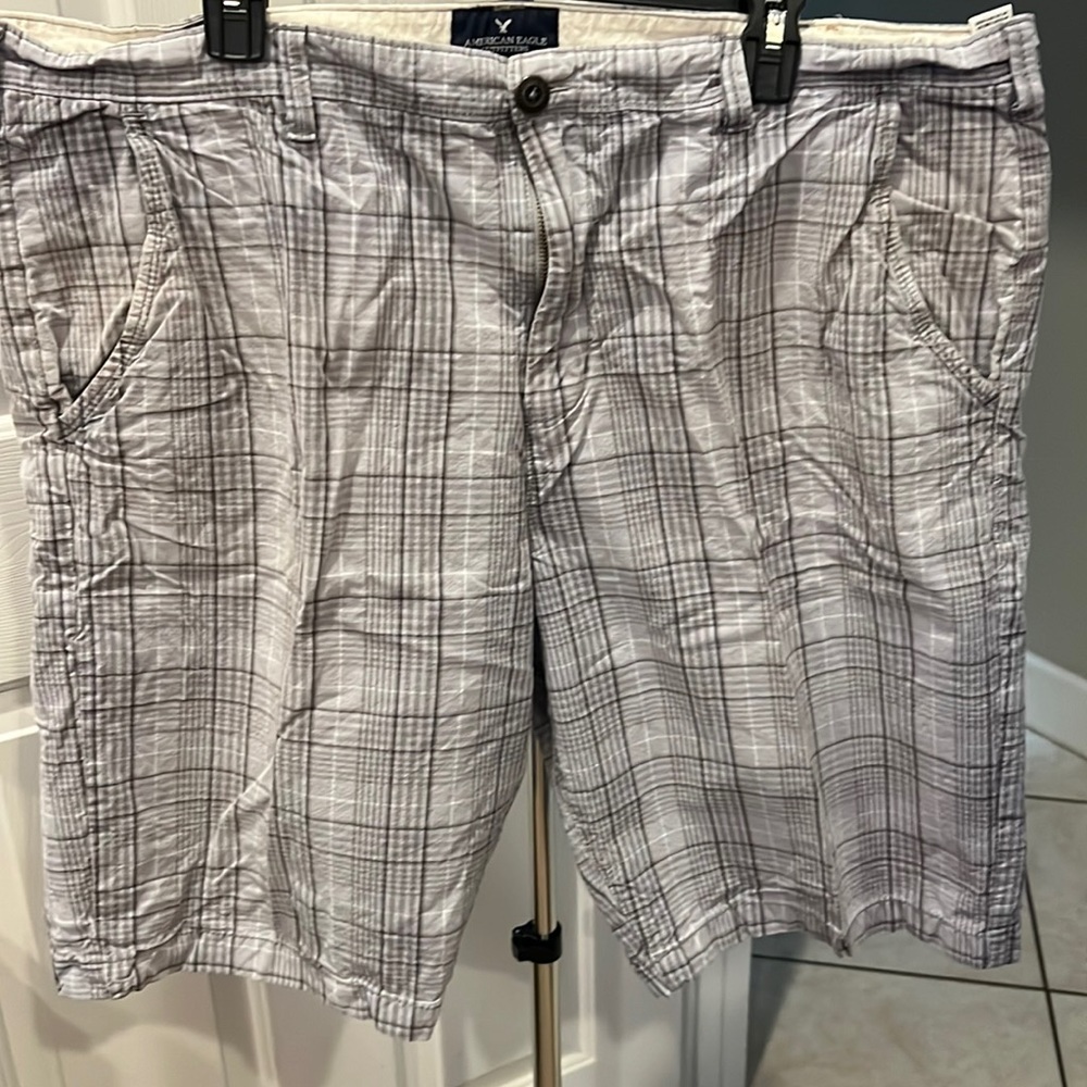 American Eagle, slim fit, flat front shorts. Size 42